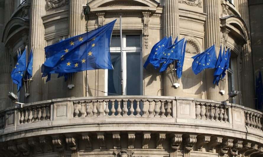 Parlament Europejski zatwierdził zmiany w dyrektywach CSRD i CSDD